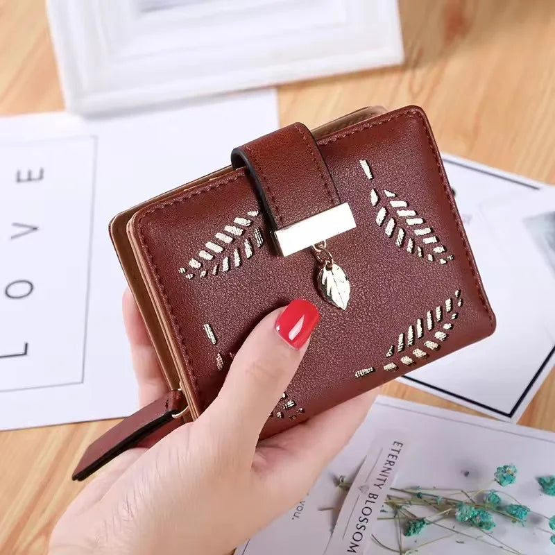 Promotion Hollow Leaves Design Coin & Card Purse Cheap Fancy Women Purses Ladies Short Wallets Long Purse PU Fashion Zipper